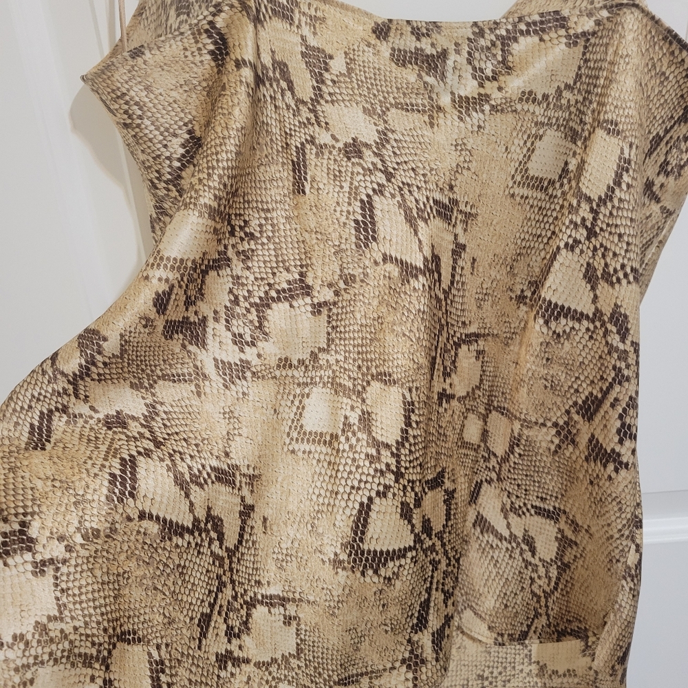 NWT Banana Republic Bliss Silk Camisole Python S - Picture 10 of 12